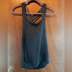 EUC lululemon free to be wild tank teal sz 6 MOVING SALE